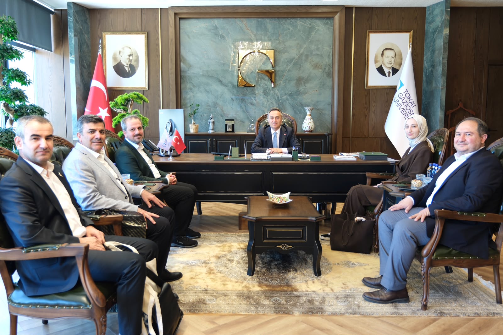 Ensar Vakfı Tokat Şubesinden Rektörümüze Ziyaret