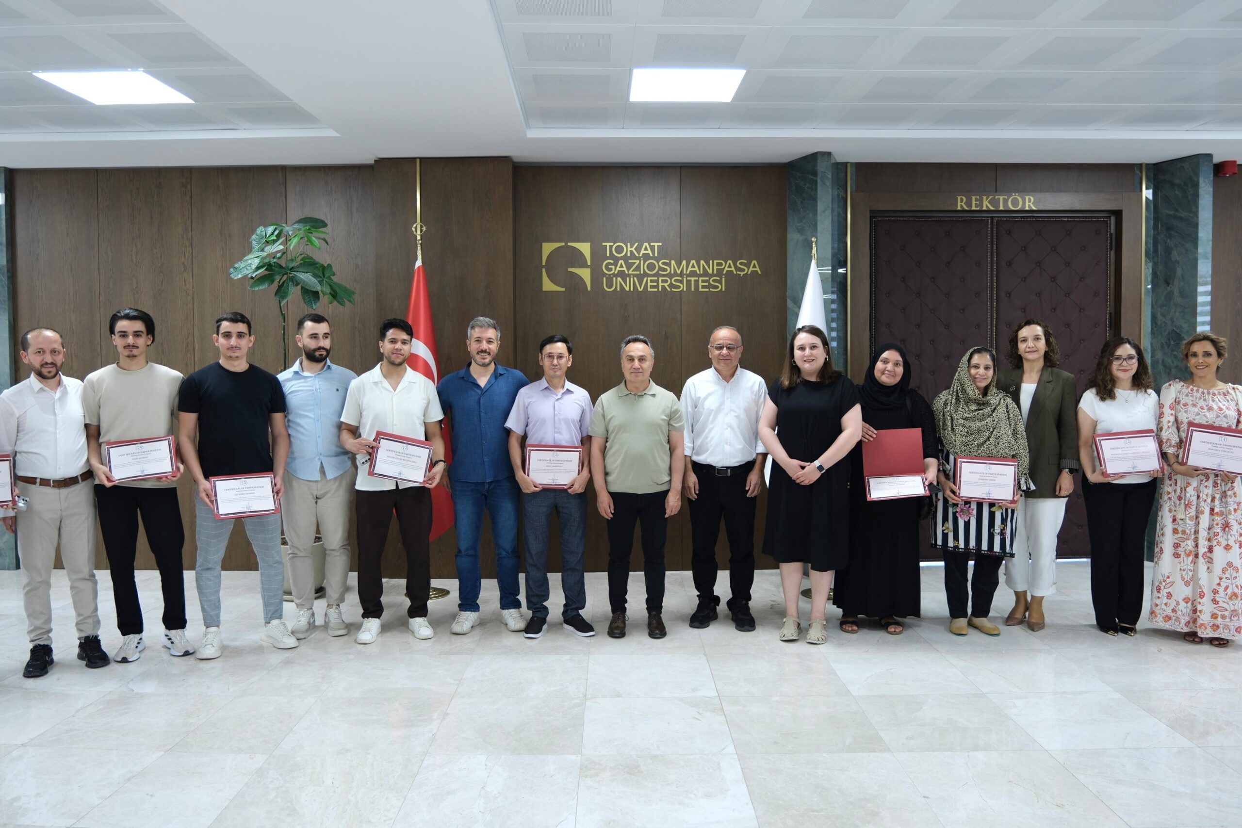 TOGÜ, Dünyanın Farklı Ülkelerinden Araştırmacıları Ziyaretçi Araştırmacı Programı Kapsamında Üniversitede Ağırlıyor