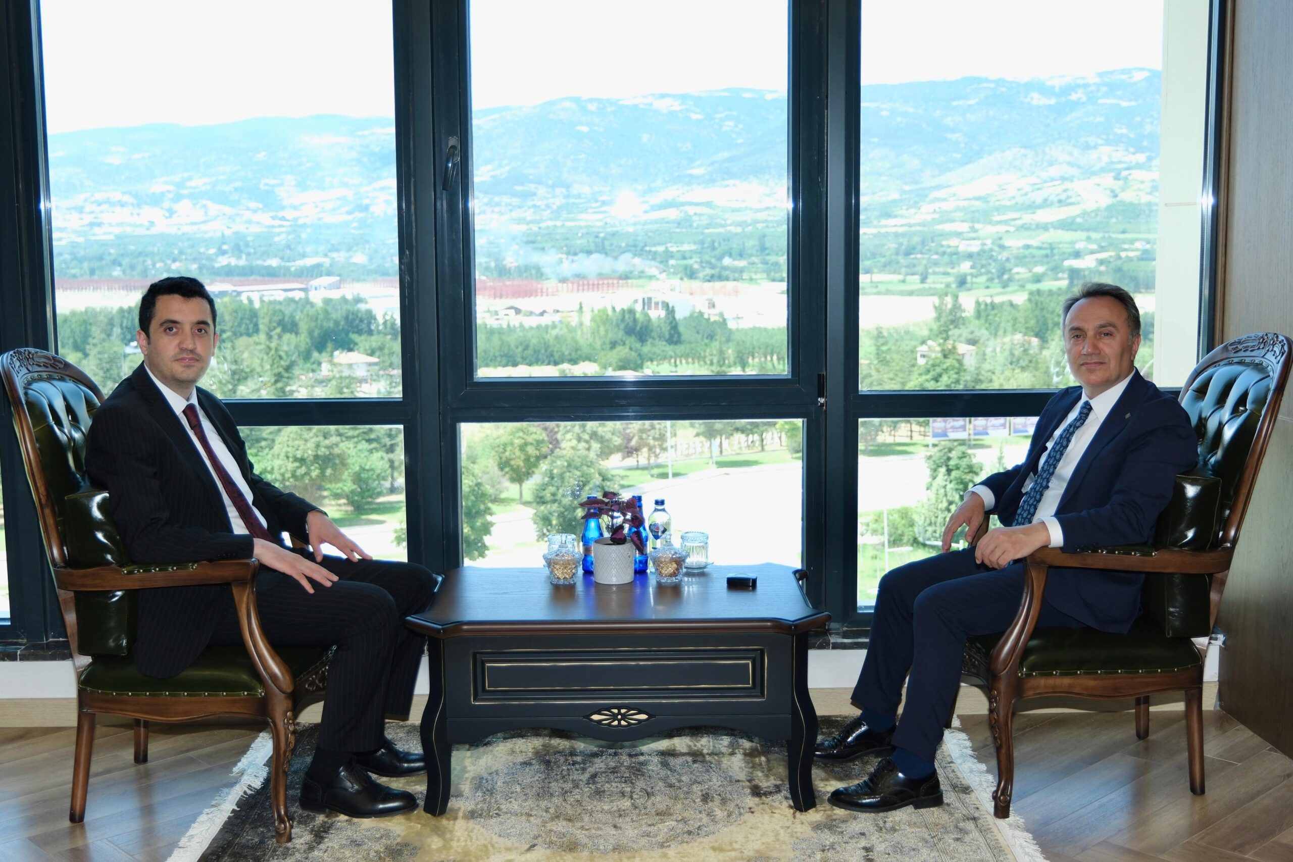 Adalet Komisyonu Başkanı Burak Özdemir’den Rektörümüz Prof. Dr. Fatih Yılmaz’a Ziyaret