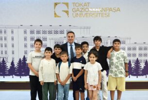 Ortaokul Öğrencileri TOGÜ’de Bilim ve Teknoloji Dünyasını Keşfetti