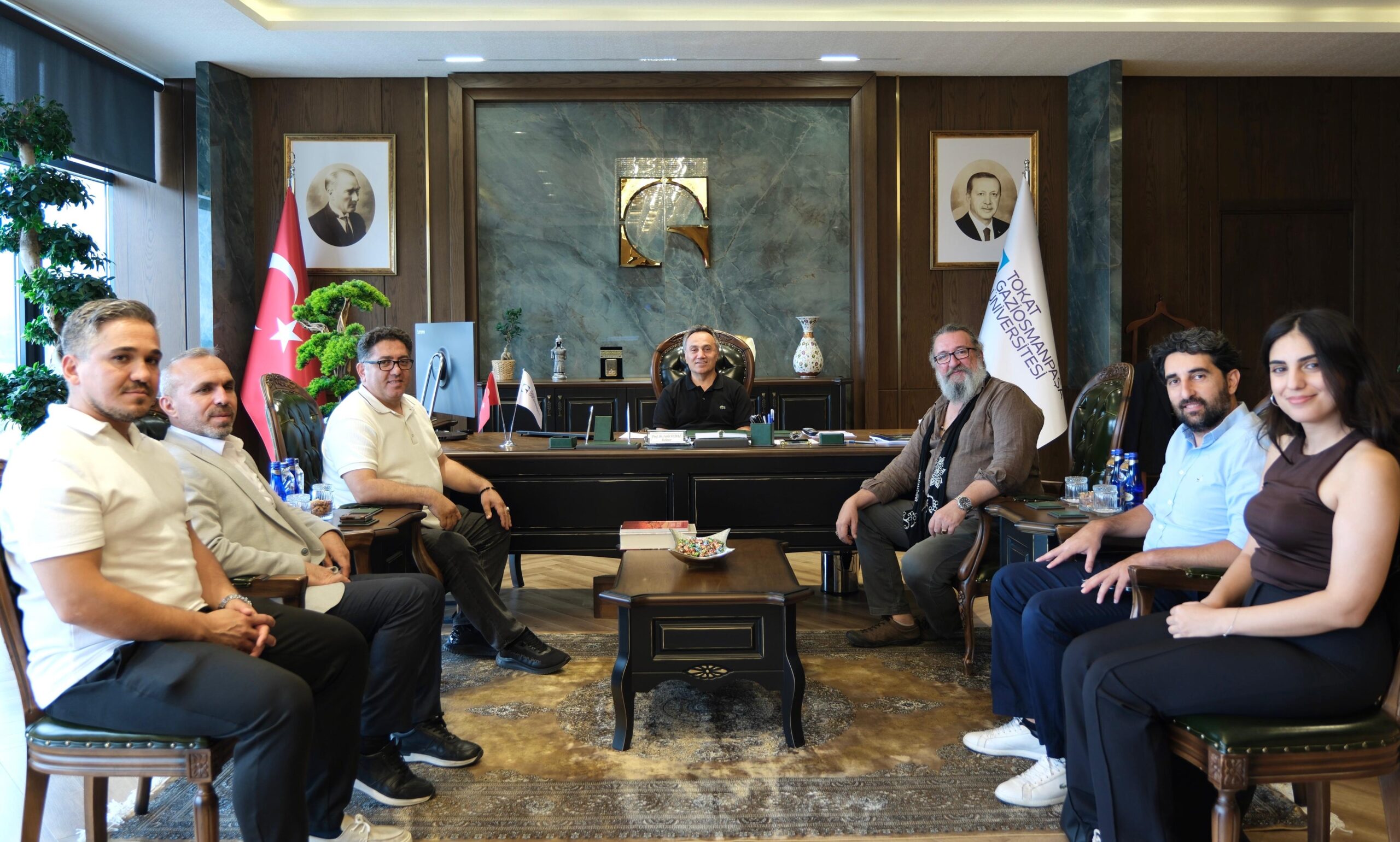 Gazeteci ve Yapımcılardan Rektörümüz Prof. Dr. Fatih Yılmaz’a Ziyaret