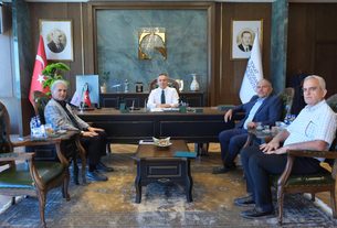 Tokat Esnaf Temsilcilerinden Rektörümüze Ziyaret