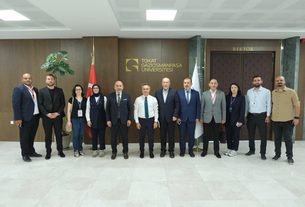 Tokat’ın Tanıtım Gönüllüleri Rektörümüz Prof. Dr. Fatih Yılmaz’ı Ziyaret Etti