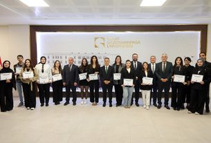 Üniversitemiz ve TSMMMO İş Birliğiyle Düzenlenen Eğitim Programını Tamamlayan Öğrenciler Sertifikalarını Aldı